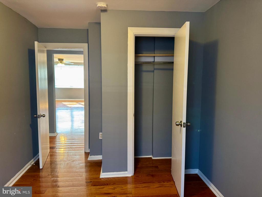 1323 E UPSAL STREET Unit: UNIT 1