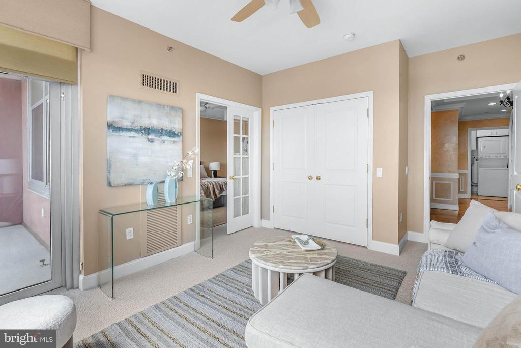440 S BROAD STREET Unit: 2206 & 2204