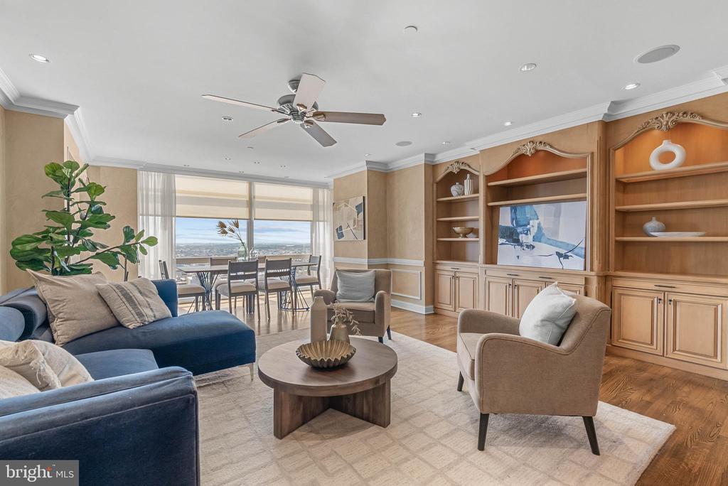 440 S BROAD STREET Unit: 2206 & 2204