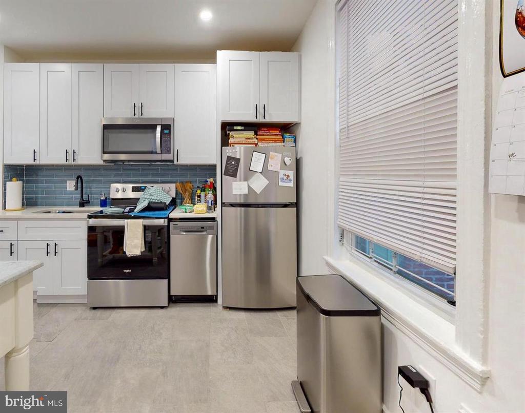 867 N 29TH STREET