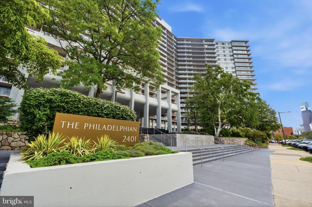2401 PENNSYLVANIA AVENUE Unit: 15A08