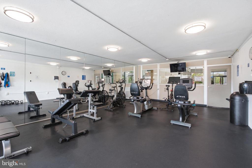 2401 PENNSYLVANIA AVENUE Unit: 15A08