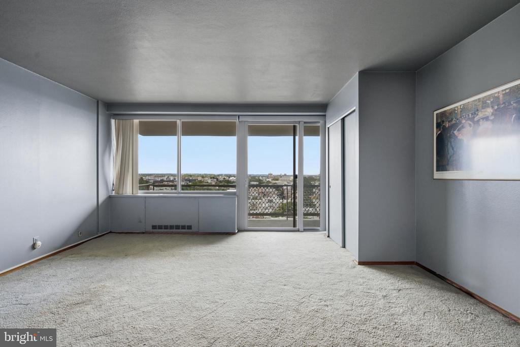 2401 PENNSYLVANIA AVENUE Unit: 15A08