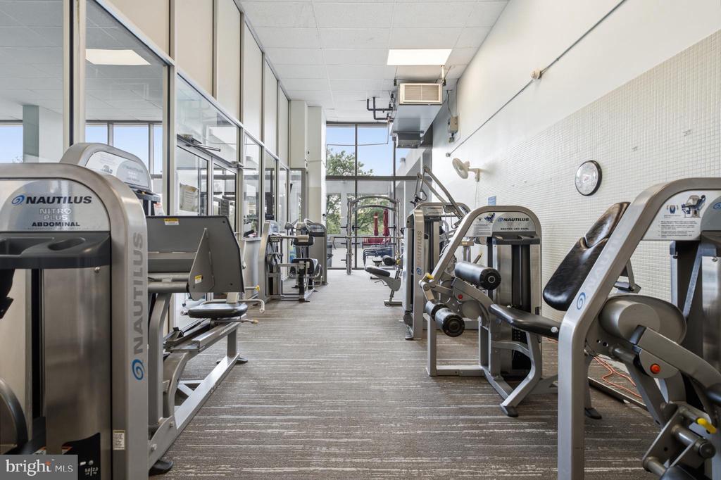 2401 PENNSYLVANIA AVENUE Unit: 15A08