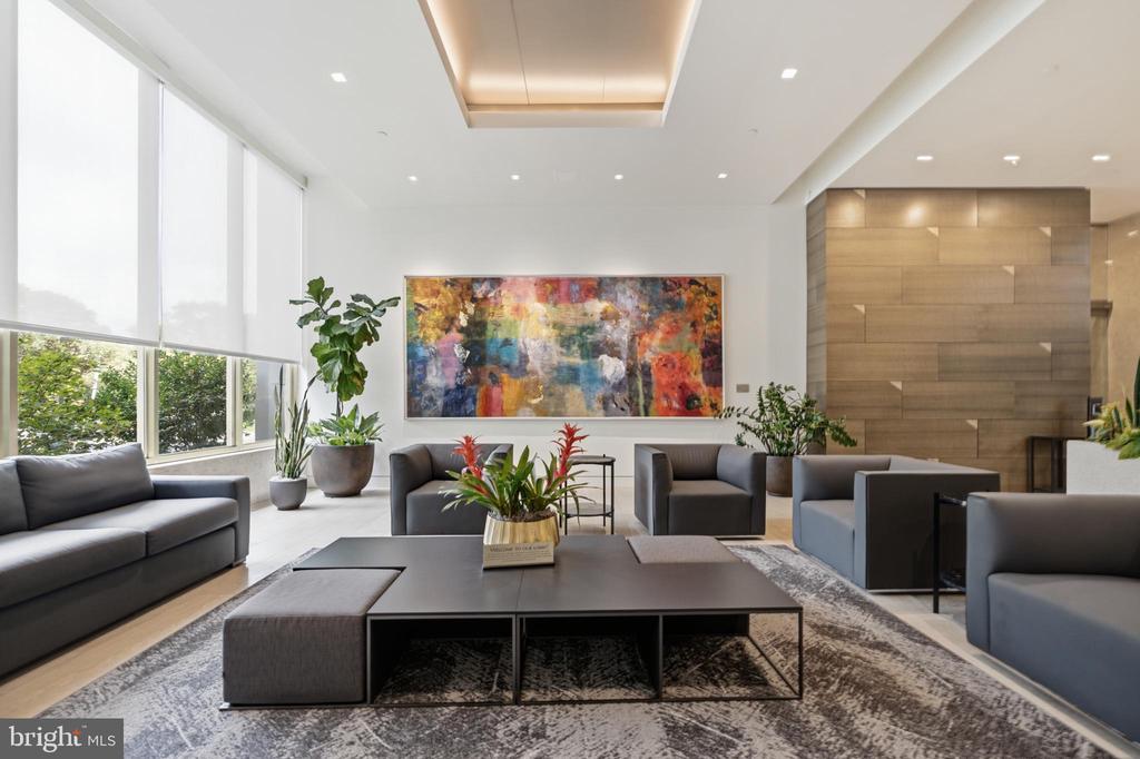 2401 PENNSYLVANIA AVENUE Unit: 15A08