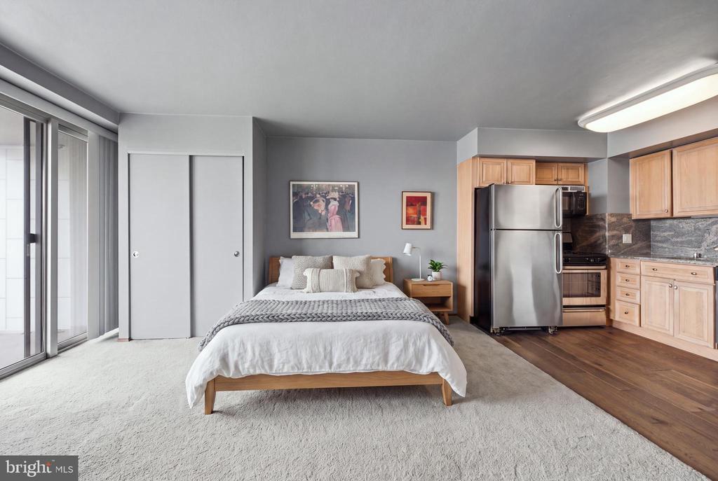 2401 PENNSYLVANIA AVENUE Unit: 15A08