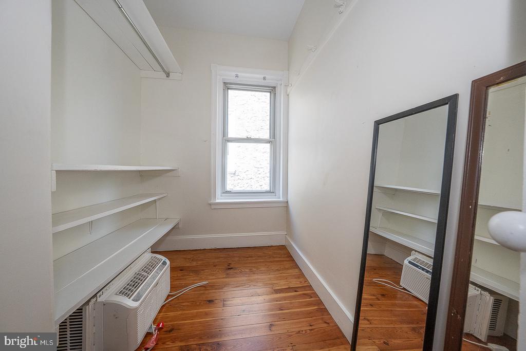 3740 MANAYUNK AVENUE