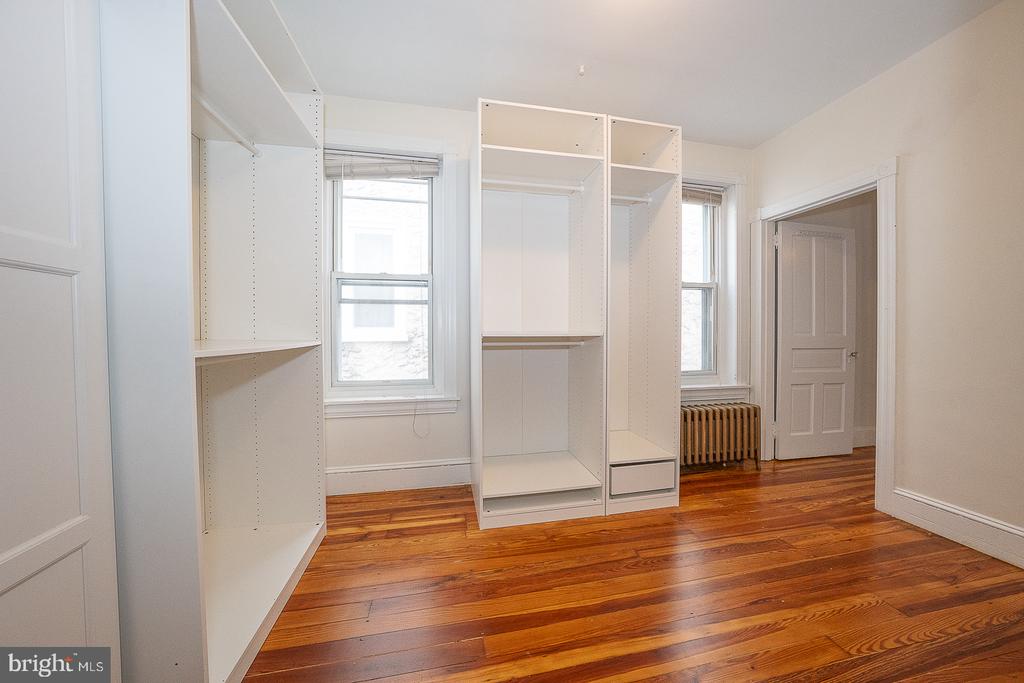 3740 MANAYUNK AVENUE
