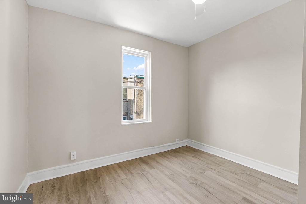 1432 N 56TH