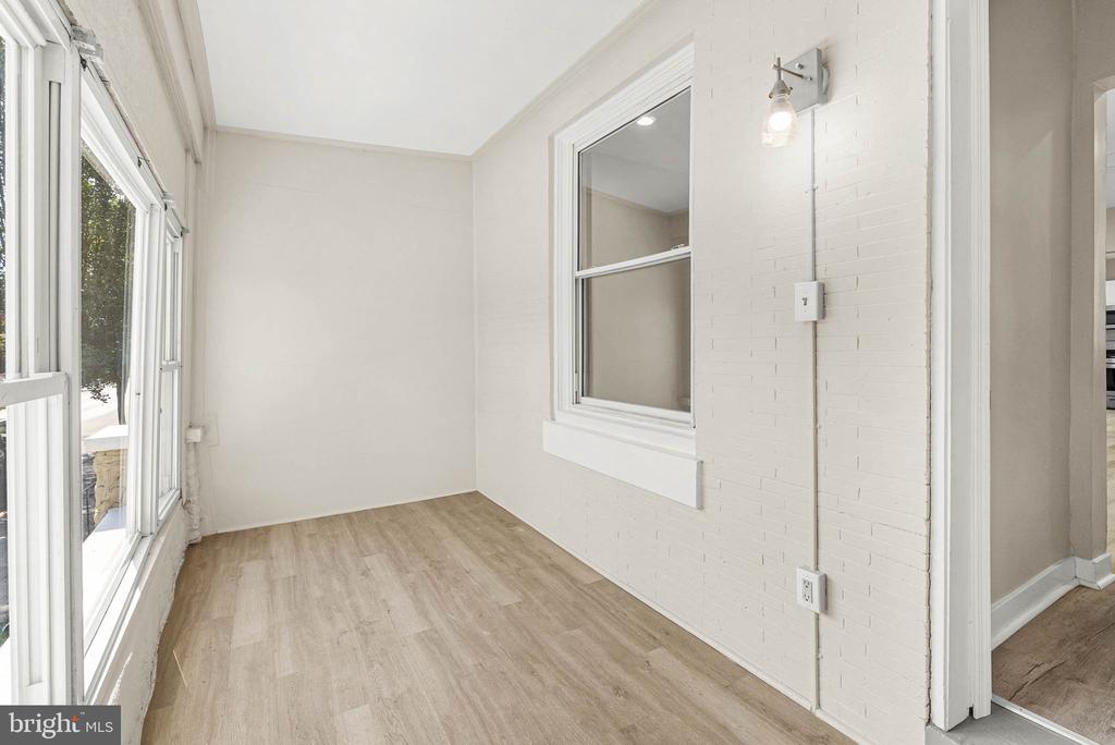 1432 N 56TH