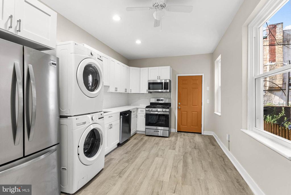 1432 N 56TH