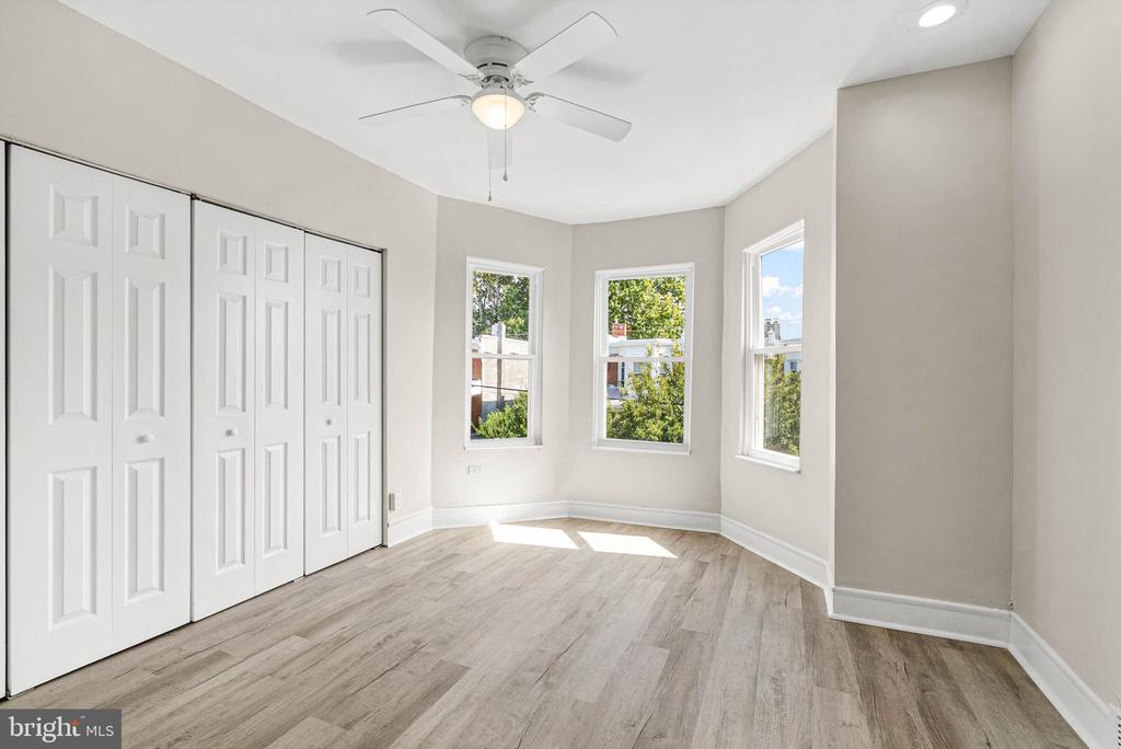 1432 N 56TH