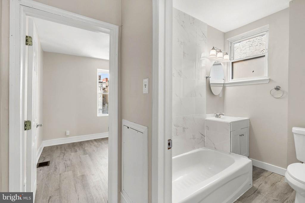 1432 N 56TH