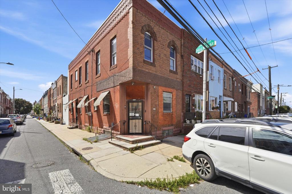 1514 WOLF STREET