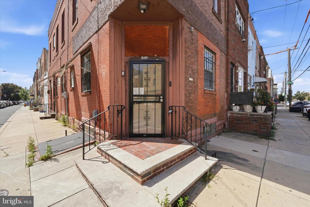 1514 WOLF STREET