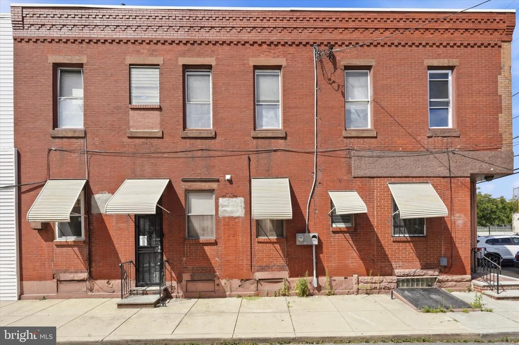 1514 WOLF STREET