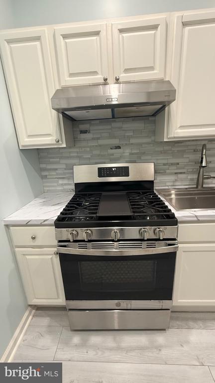 5449 PINE STREET Unit: A