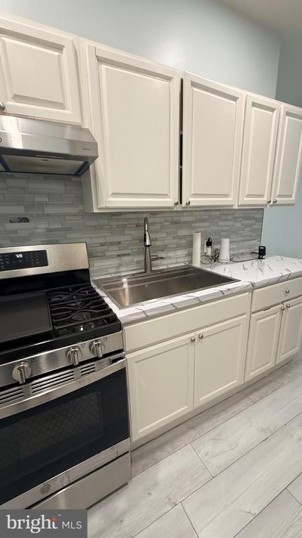 5449 PINE STREET Unit: A