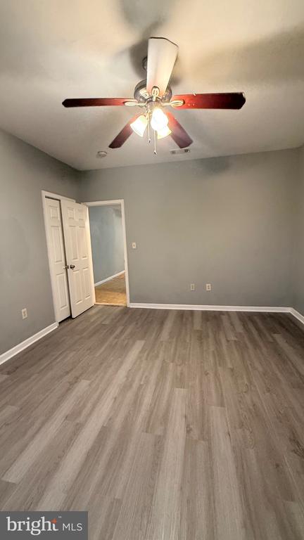 5449 PINE STREET Unit: B