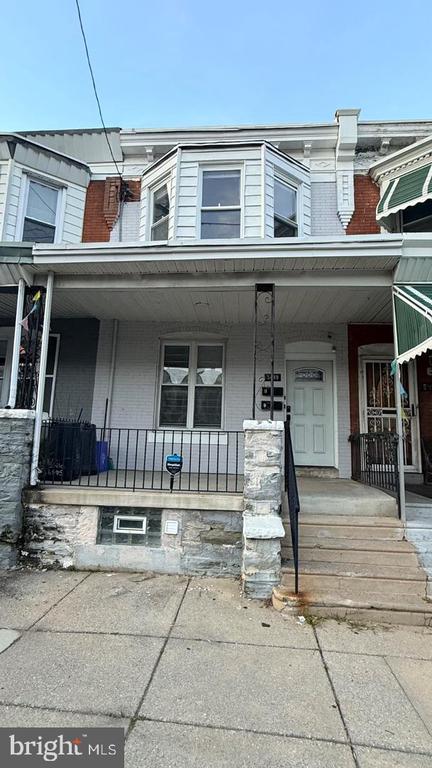 5449 PINE STREET Unit: B