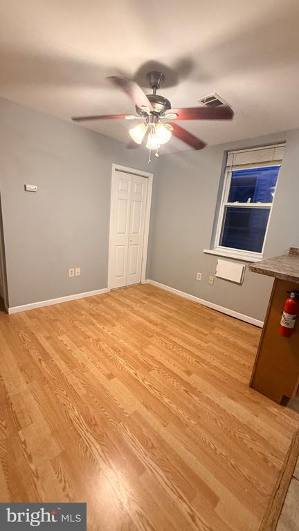 5449 PINE STREET Unit: B