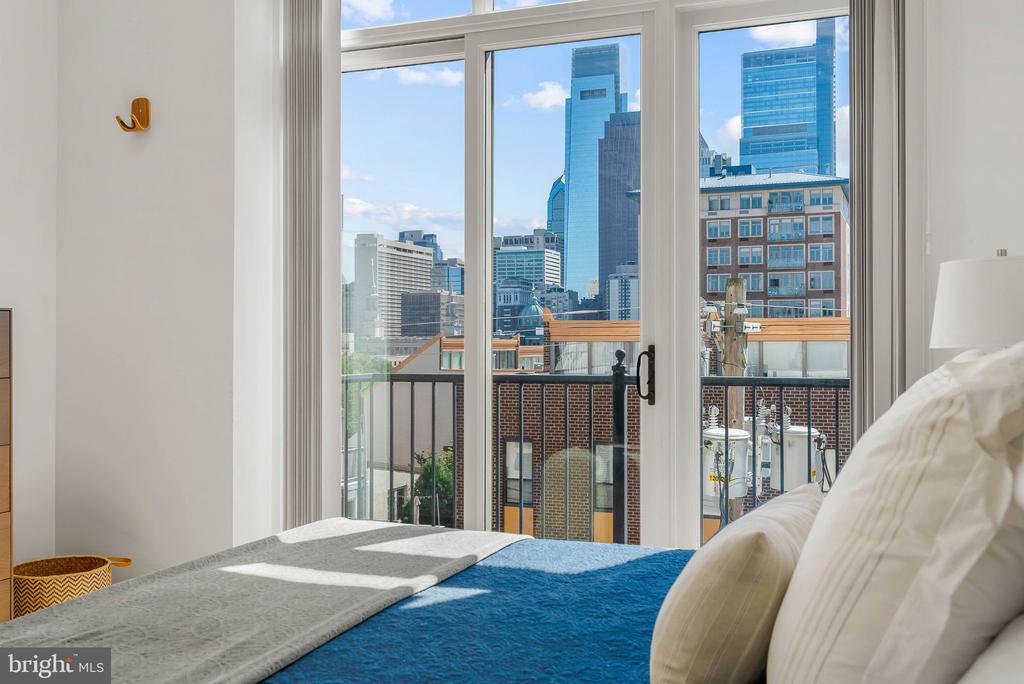 1904 SPRING GARDEN STREET Unit: 10