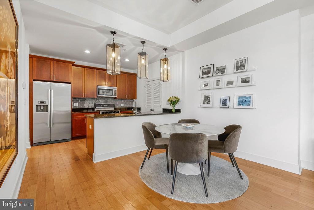 1904 SPRING GARDEN STREET Unit: 10