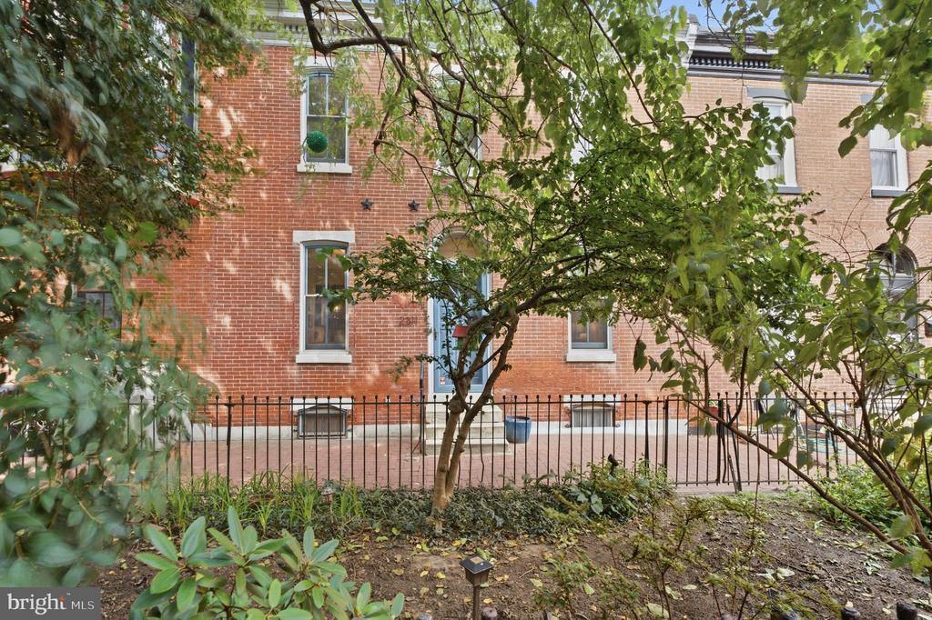2311 MADISON SQUARE