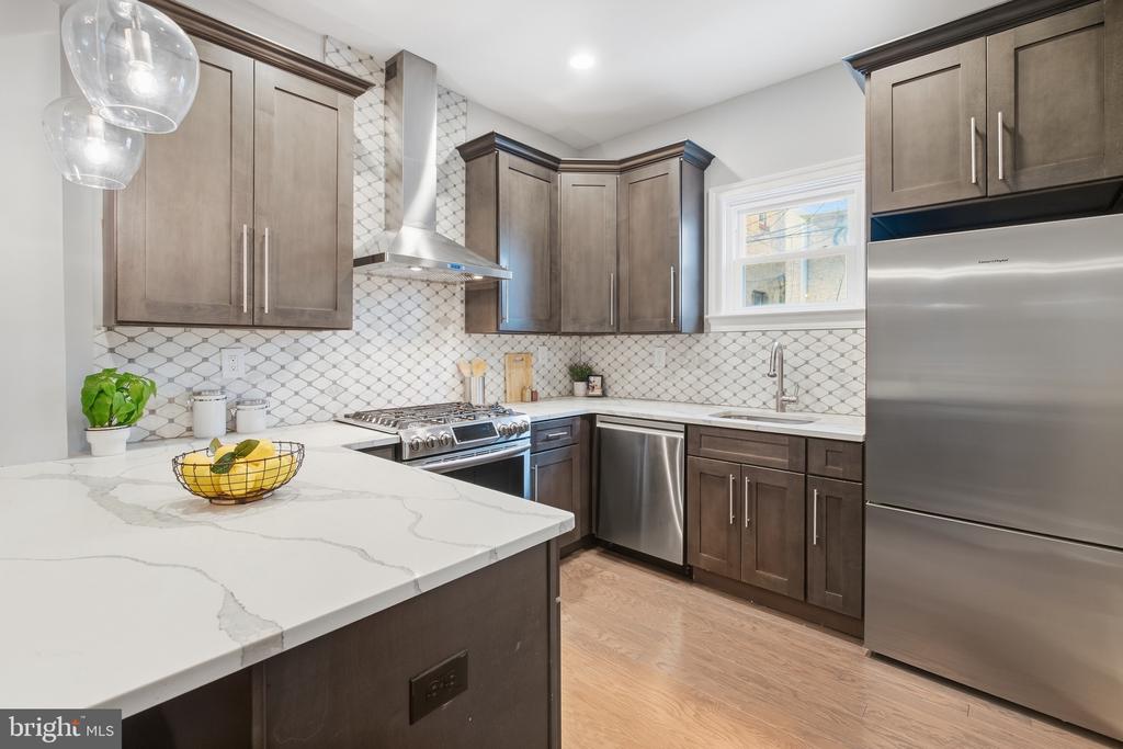 2311 MADISON SQUARE