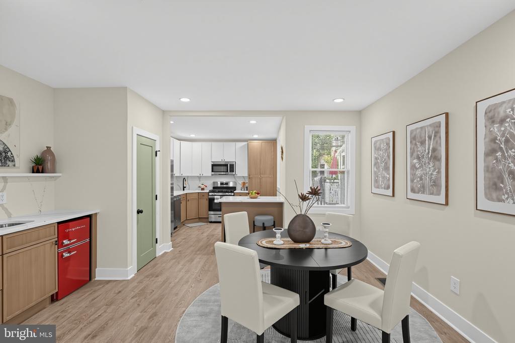248 S SAINT BERNARD STREET