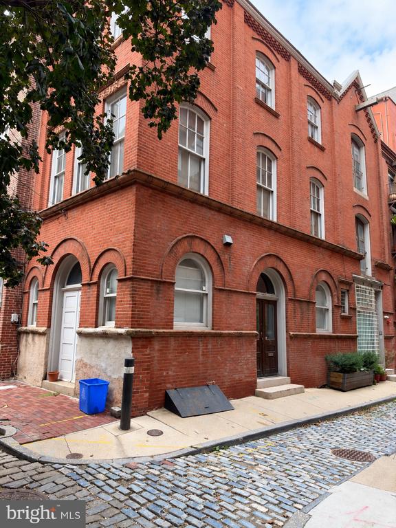 121-123 CUTHBERT STREET