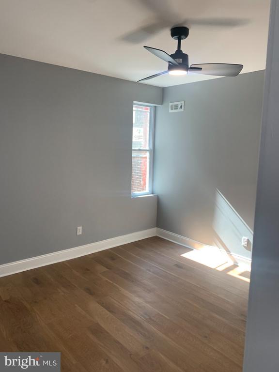 5246 JEFFERSON STREET Unit: 2