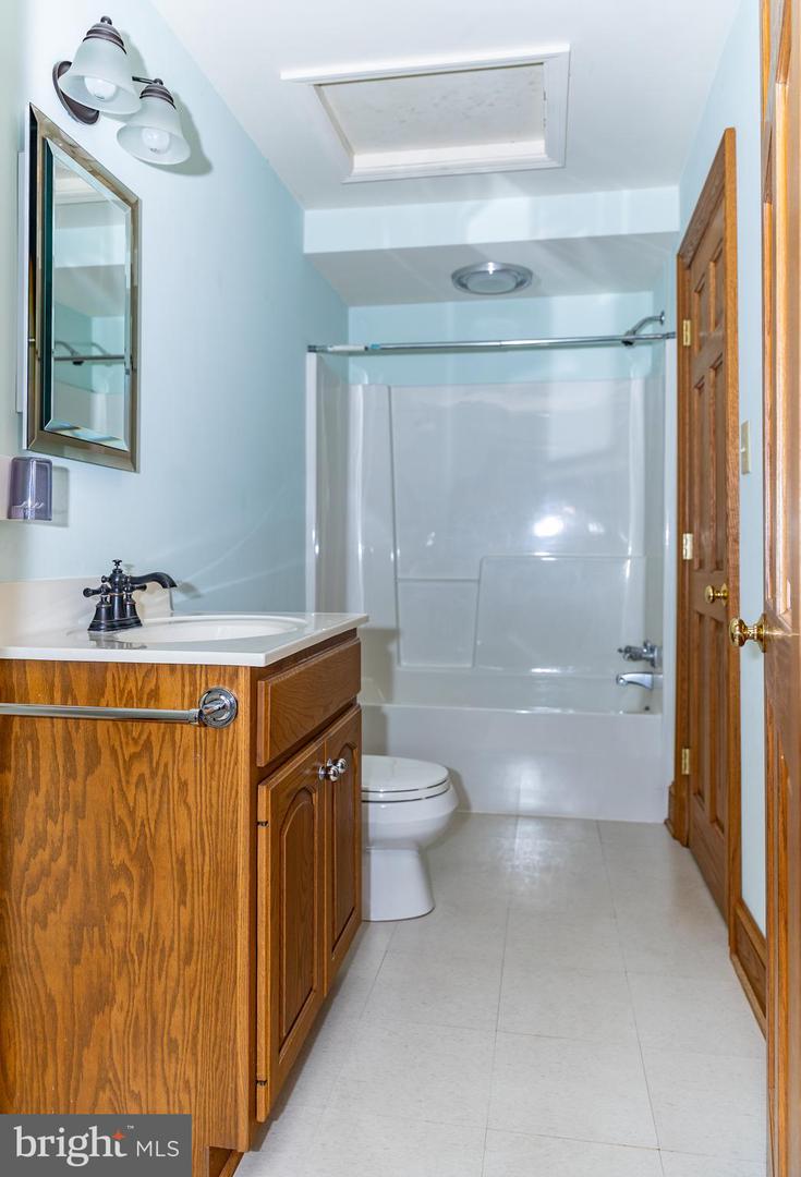 164 Heister Valley Rd