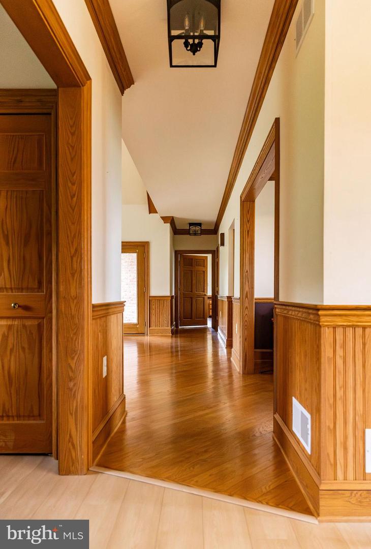 164 Heister Valley Rd