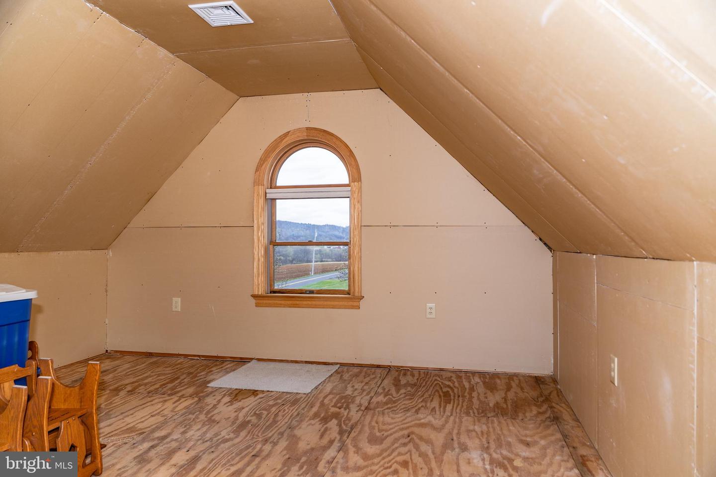 164 Heister Valley Rd