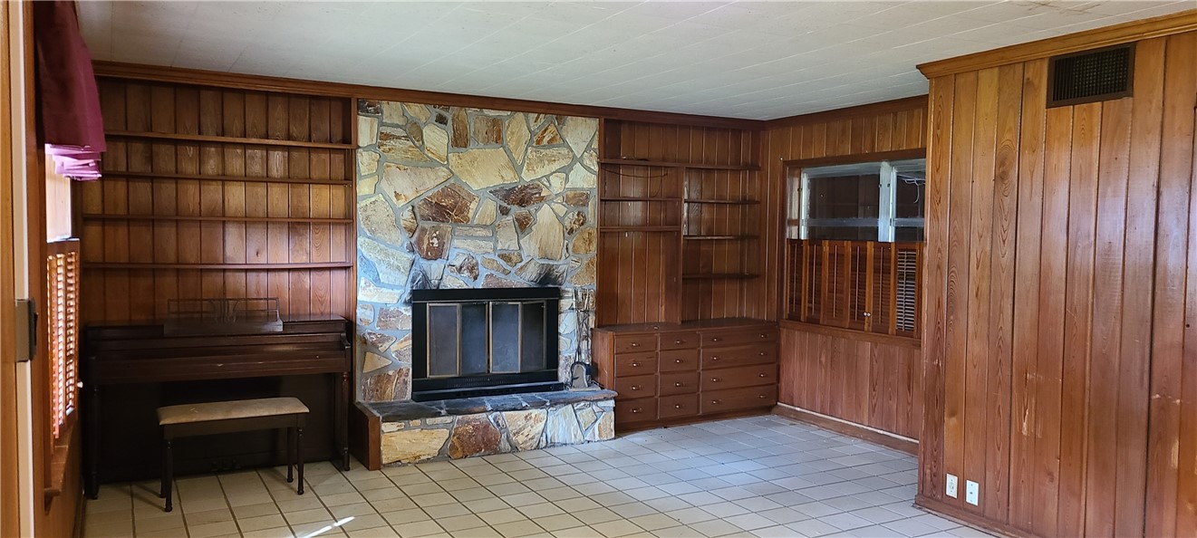 3101 Wildwood Drive