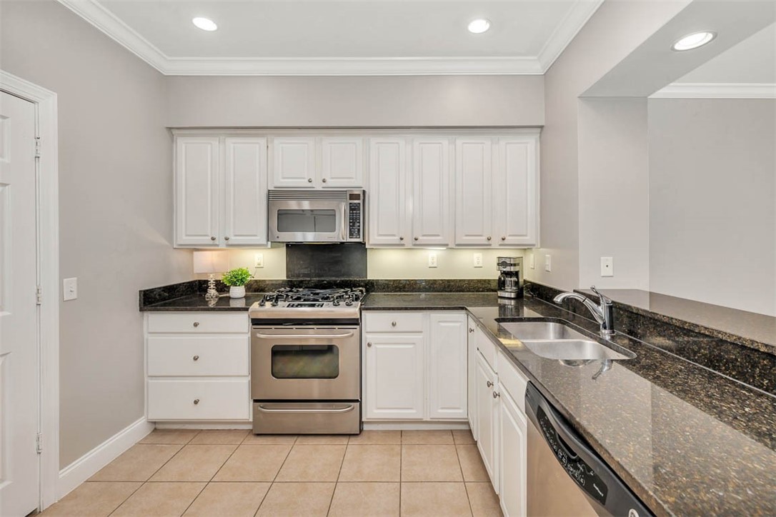 102 Limeburn Trail