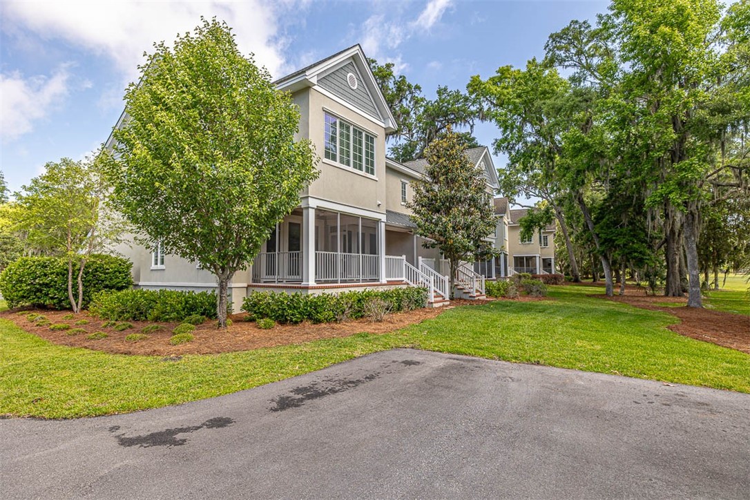 102 Limeburn Trail