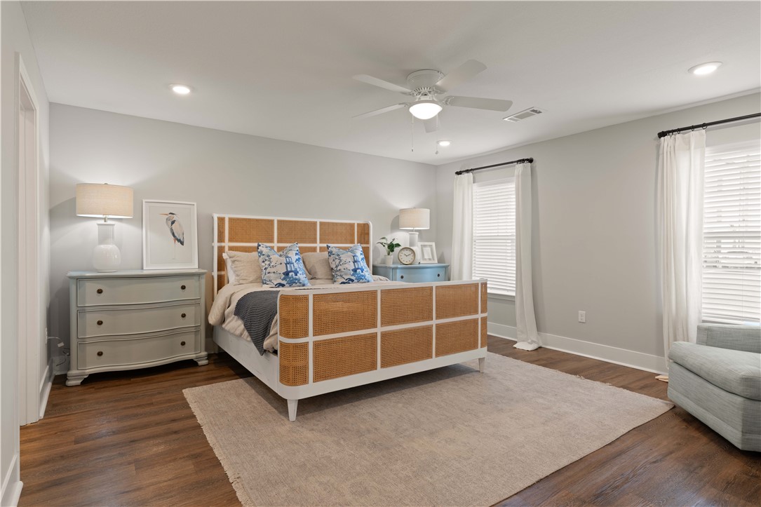 208 Bottlebrush Walk