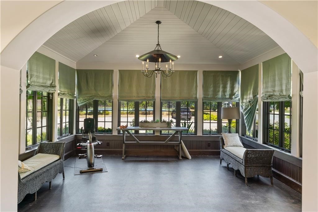 208 Bottlebrush Walk