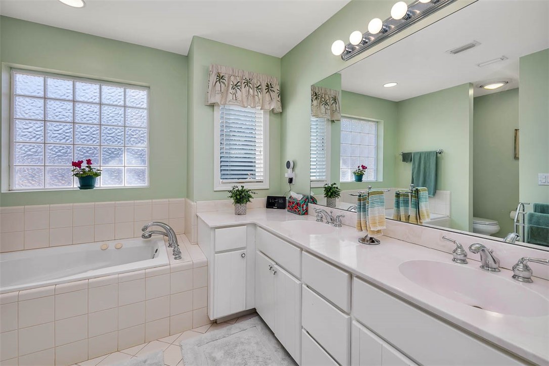 100 Whitefield Ave