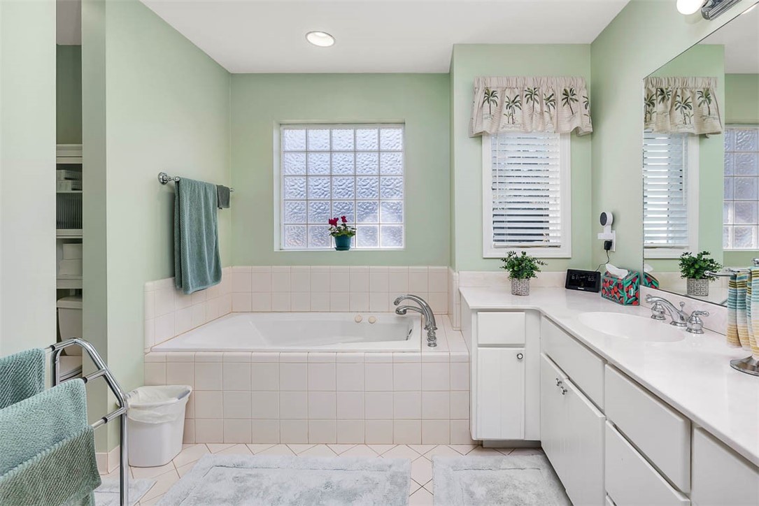 100 Whitefield Ave