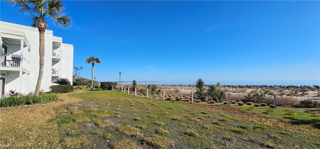 1175 N Beachview Drive 135