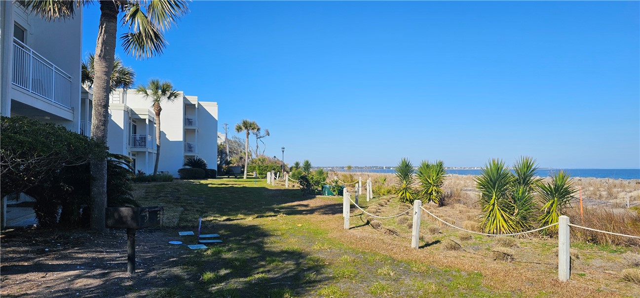 1175 N Beachview Drive 135