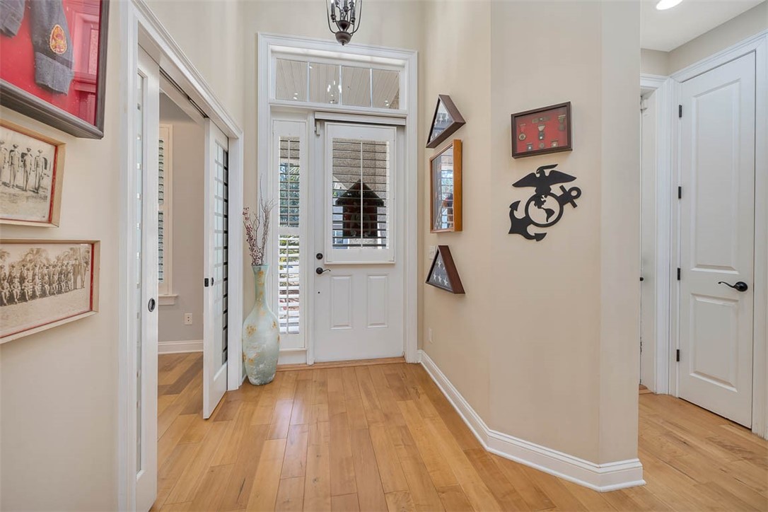 548 Fox Run Circle