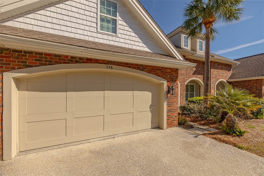 548 Fox Run Circle