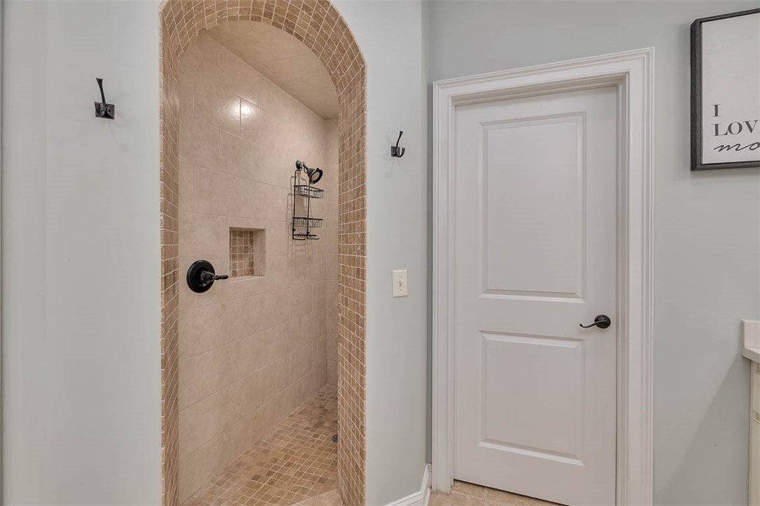 548 Fox Run Circle