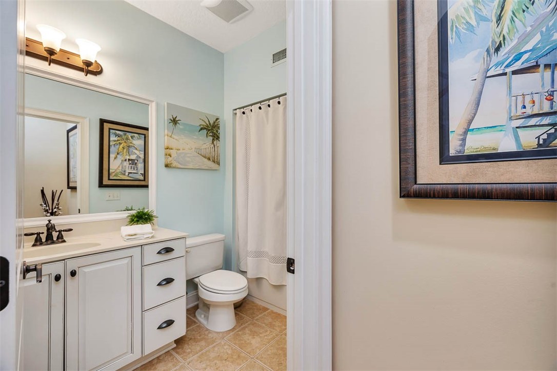 548 Fox Run Circle