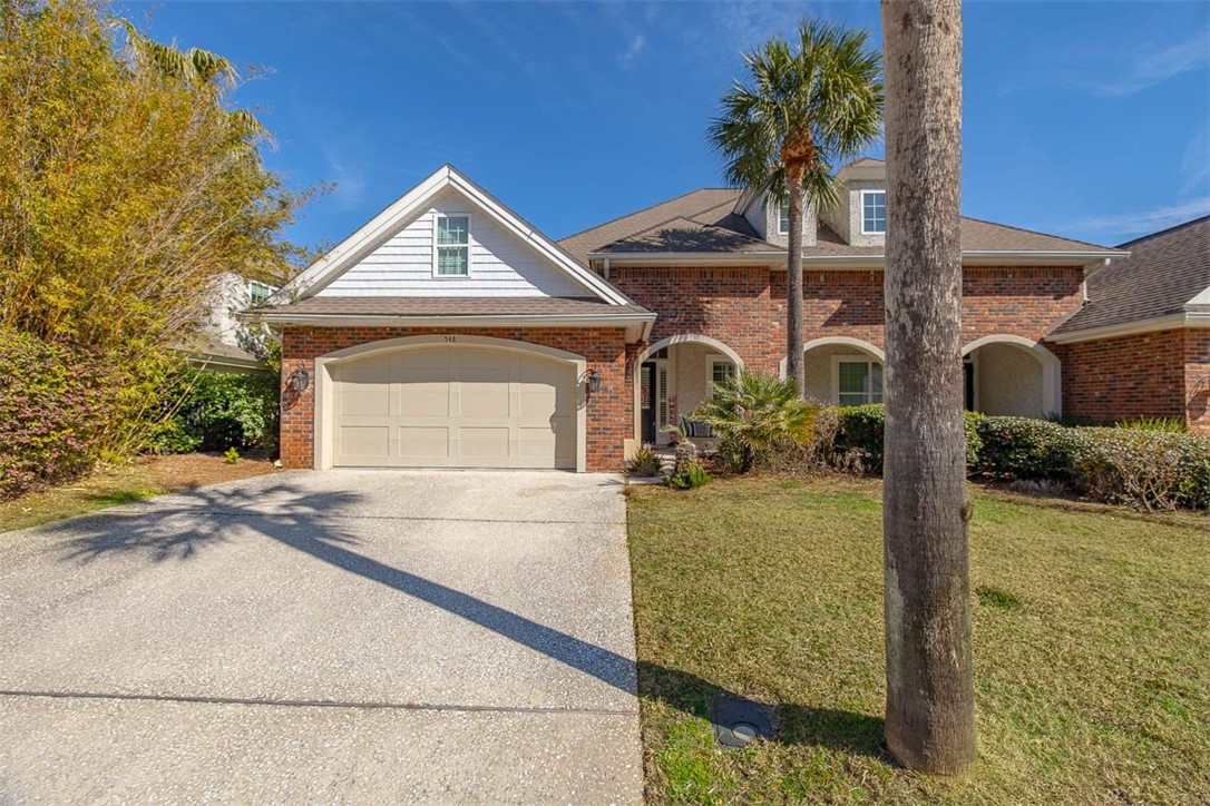 548 Fox Run Circle
