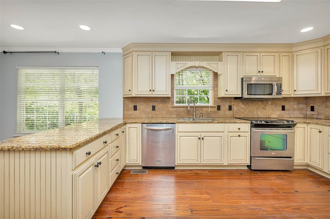 212 Stillwater Drive